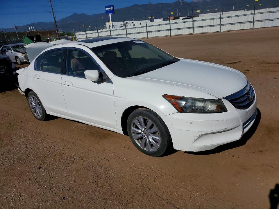 56612246 :رقم المزاد ، 1HGCP2F8XBA068239 vin ، 2011 Honda Accord مزاد بيع