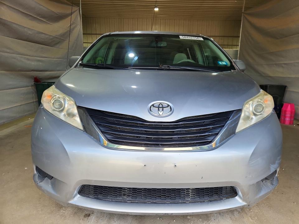 2011 Toyota Sienna მანქანა იყიდება აუქციონზე, vin: 5TDJK3DC4BS025326, აუქციონის ნომერი: 58432756