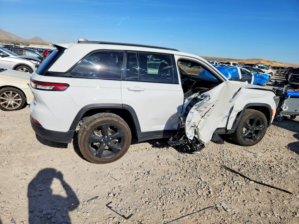 Продажа на аукционе авто 2025 Jeep Grand Cherokee, vin: 1C4RJHBG8SC269961, номер лота: 55792626