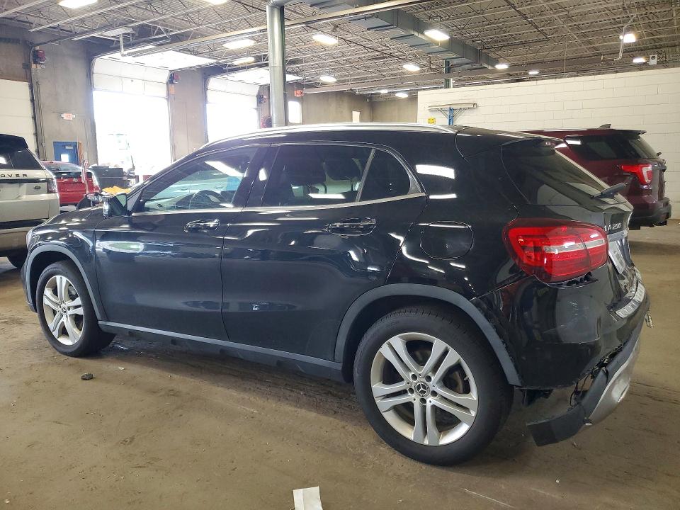 57910566 :رقم المزاد ، WDCTG4GBXLU028421 vin ، 2020 Mercedes-benz Gla مزاد بيع