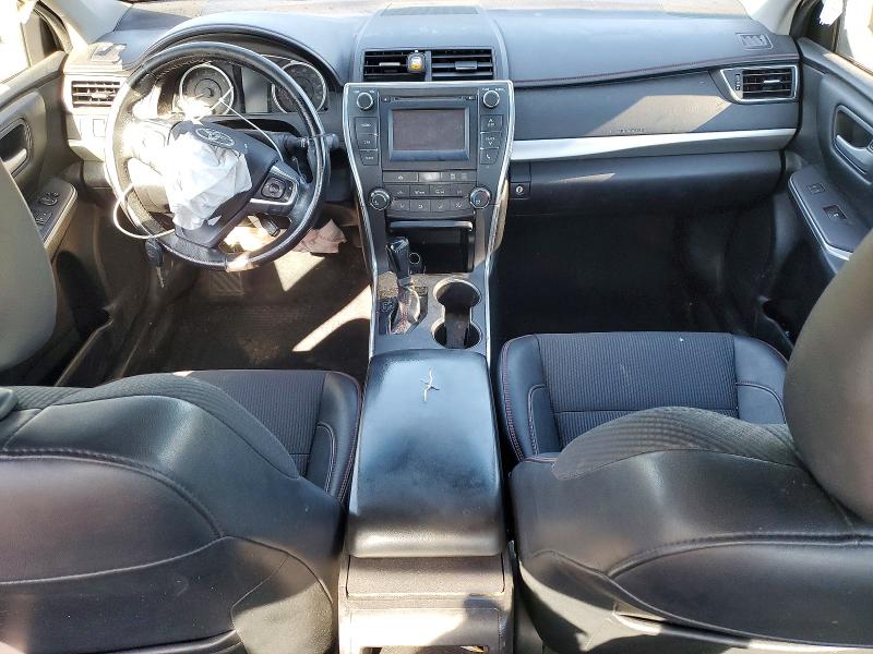 55898086 :رقم المزاد ، 4T1BF1FKXHU677644 vin ، 2017 Toyota Camry مزاد بيع