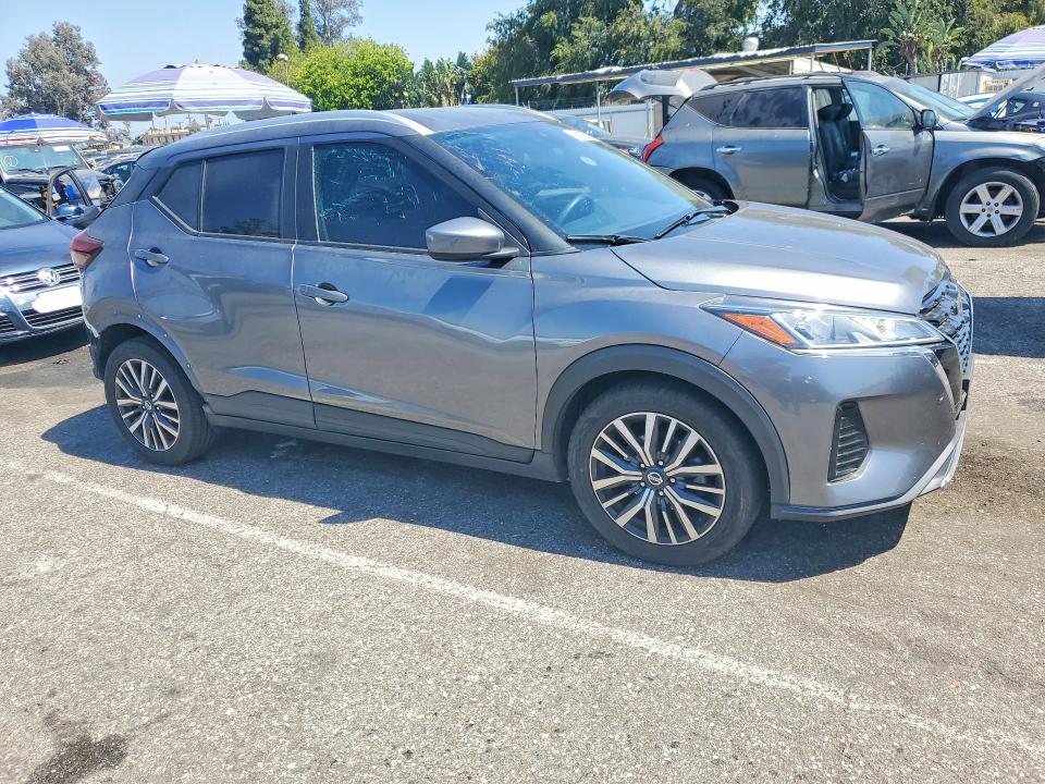 56093246 :رقم المزاد ، 3N1CP5CV3ML478289 vin ، 2021 Nissan Kicks مزاد بيع