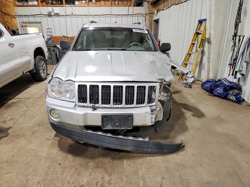 2005 Jeep Grand Cherokee მანქანა იყიდება აუქციონზე, vin: 1J4HR48N15C575885, აუქციონის ნომერი: 56539606