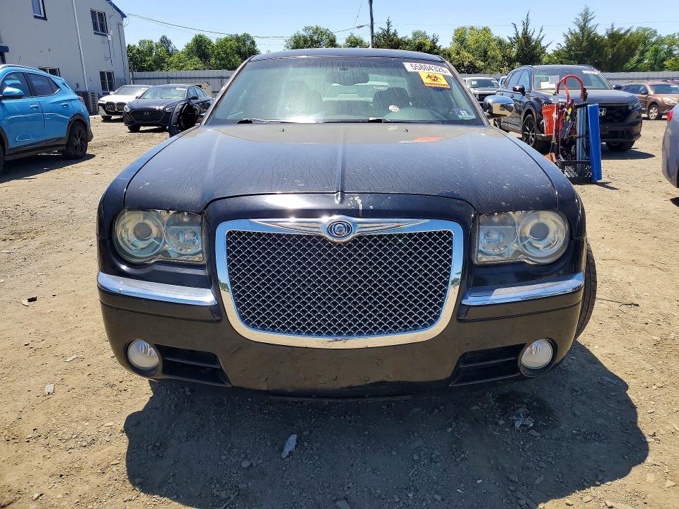 Продажа на аукционе авто 2005 Chrysler 300c, vin: 2C3JA63H35H152495, номер лота: 55804326