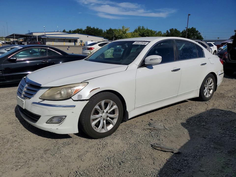 2013 Hyundai Genesis მანქანა იყიდება აუქციონზე, vin: KMHGC4DD1DU227735, აუქციონის ნომერი: 55972916