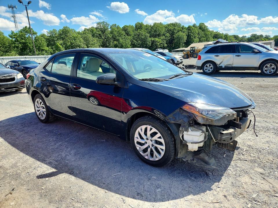 2017 Toyota Corolla მანქანა იყიდება აუქციონზე, vin: 2T1BURHE2HC925687, აუქციონის ნომერი: 57467466