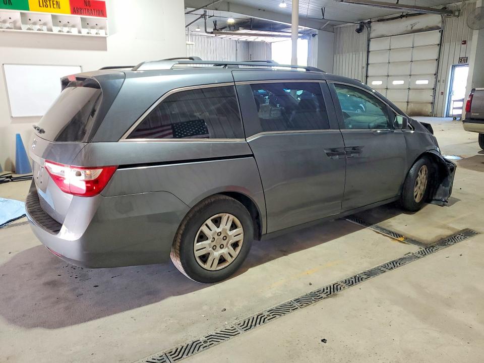 2011 Honda Odyssey მანქანა იყიდება აუქციონზე, vin: 5FNRL5H21BB024815, აუქციონის ნომერი: 55157196