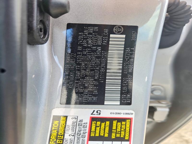 55318696 :رقم المزاد ، 4T1T11BK3NU061207 vin ، 2022 Toyota Camry مزاد بيع