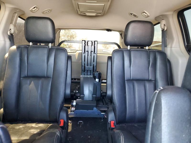 57046816 :رقم المزاد ، 2C4RC1BG8GR299302 vin ، 2016 Chrysler Town & Country مزاد بيع