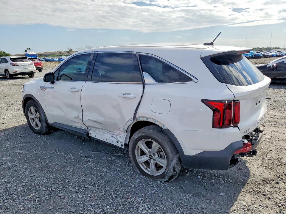 Продажа на аукционе авто 2022 Kia Sorento, vin: 5XYRG4LC6NG142094, номер лота: 57020816