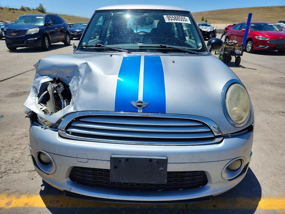 Продажа на аукционе авто 2010 Mini Cooper, vin: WMWMF3C51ATZ28096, номер лота: 95588555