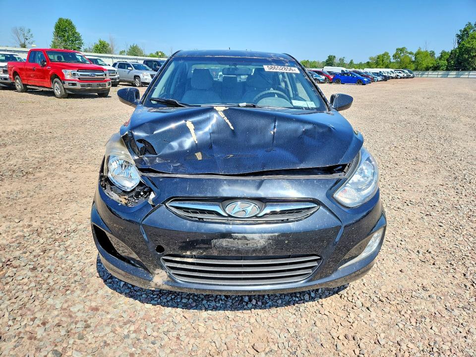 2013 Hyundai Accent მანქანა იყიდება აუქციონზე, vin: KMHCU4AE4DU576476, აუქციონის ნომერი: 58652856