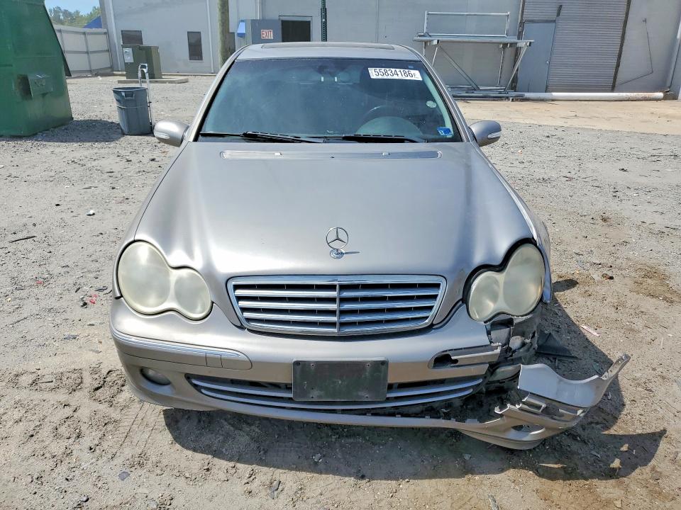 55834186 :رقم المزاد ، WDBRF92H46F753046 vin ، 2006 Mercedes-benz C مزاد بيع