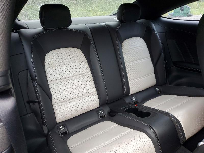 58077966 :رقم المزاد ، WDDWJ8GB0JF709271 vin ، 2018 Mercedes-benz C مزاد بيع