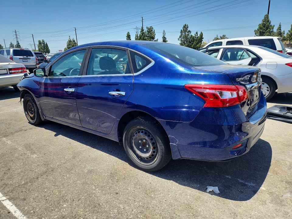 55929596 :رقم المزاد ، 3N1AB7AP3KY275814 vin ، 2019 Nissan Sentra مزاد بيع