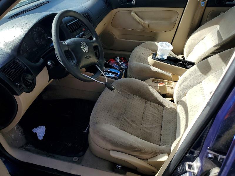 56534496 :رقم المزاد ، 9BWGH21J3Y4031909 vin ، 2000 Volkswagen Golf مزاد بيع