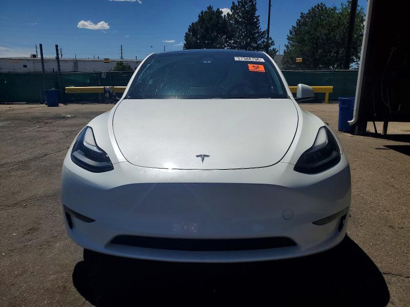2024 Tesla Model Y მანქანა იყიდება აუქციონზე, vin: 7SAYGDEF9RF083528, აუქციონის ნომერი: 57388756