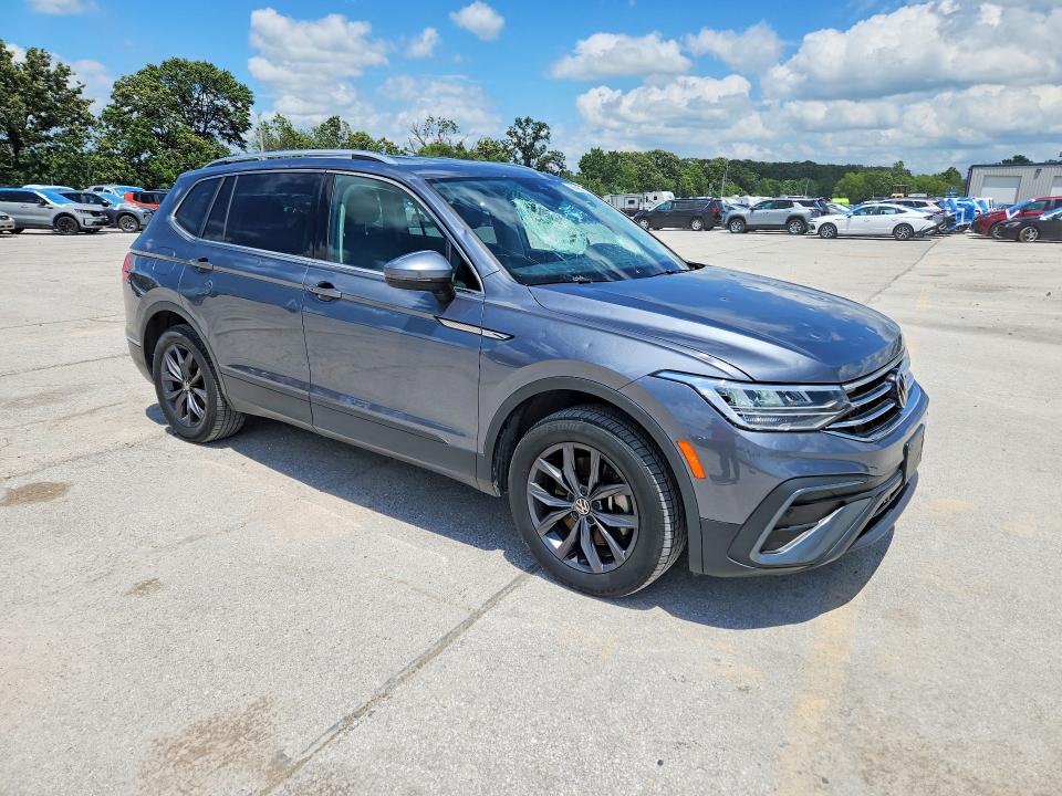 Продаж на аукціоні авто 2022 Volkswagen Tiguan, vin: 3VV2B7AX8NM048990, номер лоту: 56961786