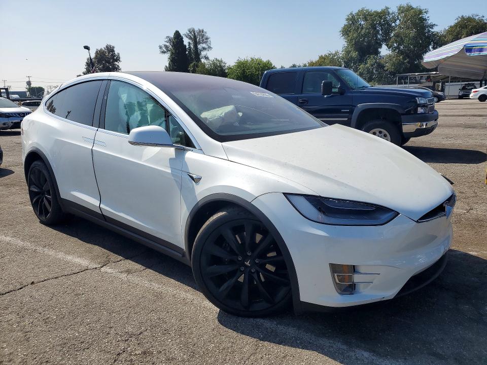 Продажа на аукционе авто 2020 Tesla Model X, vin: 5YJXCBE28LF270174, номер лота: 54734866