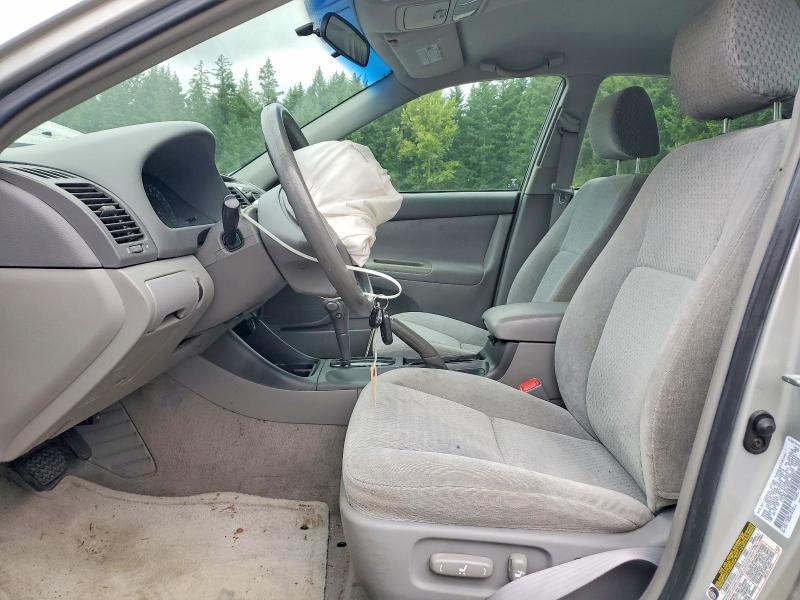 2004 Toyota Camry მანქანა იყიდება აუქციონზე, vin: 4T1BF32K04U068851, აუქციონის ნომერი: 58989966