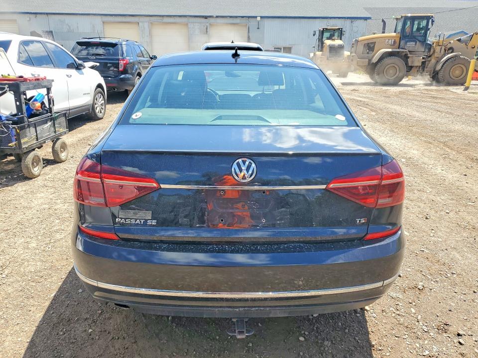 57120466 :رقم المزاد ، 1VWBT7A31HC078375 vin ، 2017 Volkswagen Passat مزاد بيع