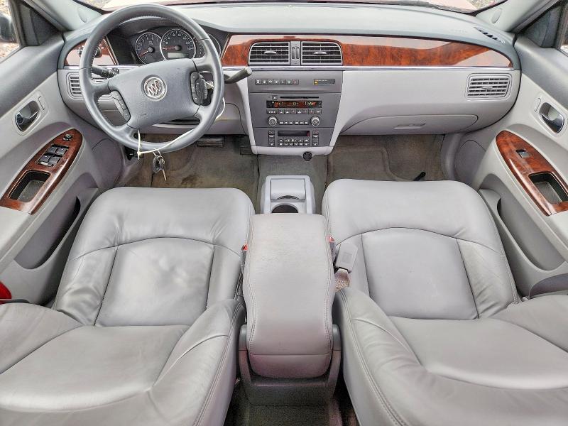 57305246 :رقم المزاد ، 2G4WD582171248561 vin ، 2007 Buick Lacrosse مزاد بيع