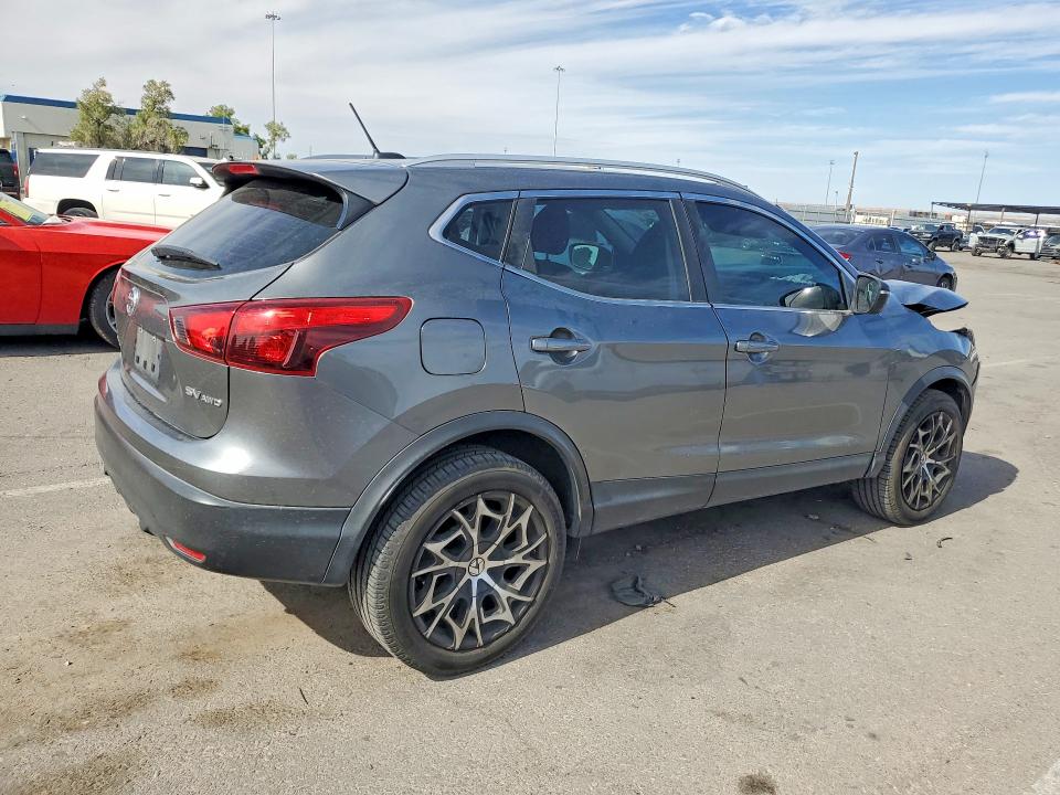 Продаж на аукціоні авто 2018 Nissan Rogue Sport, vin: JN1BJ1CR5JW259705, номер лоту: 57204076