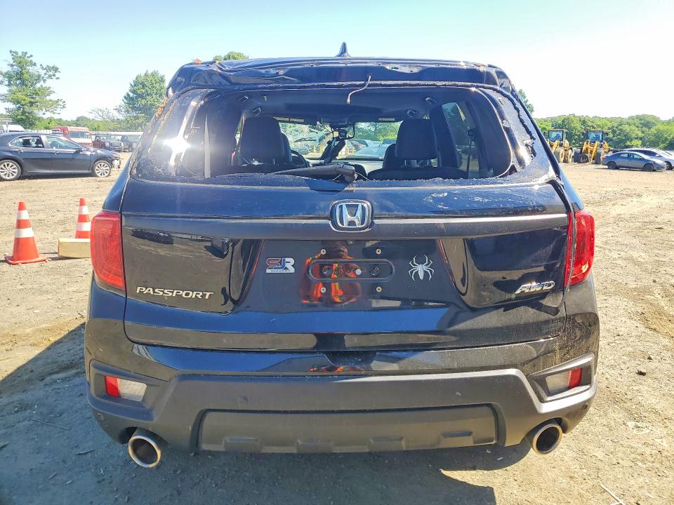 55397146 :رقم المزاد ، 5FNYF8H56NB019323 vin ، 2022 Honda Passport مزاد بيع