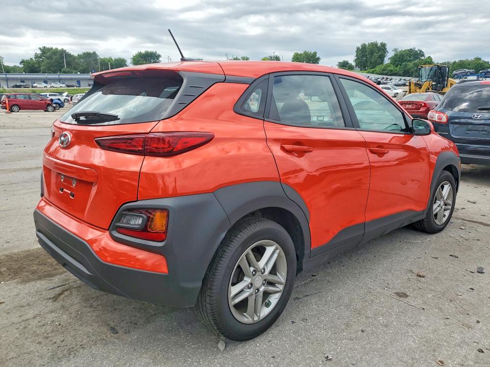 2020 Hyundai Kona მანქანა იყიდება აუქციონზე, vin: KM8K12AA9LU498832, აუქციონის ნომერი: 55633136