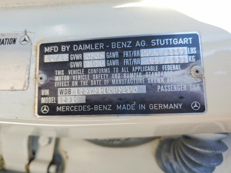 56046706 :رقم المزاد ، WDBAB23A3DB403204 vin ، 1983 Mercedes-benz 240 مزاد بيع