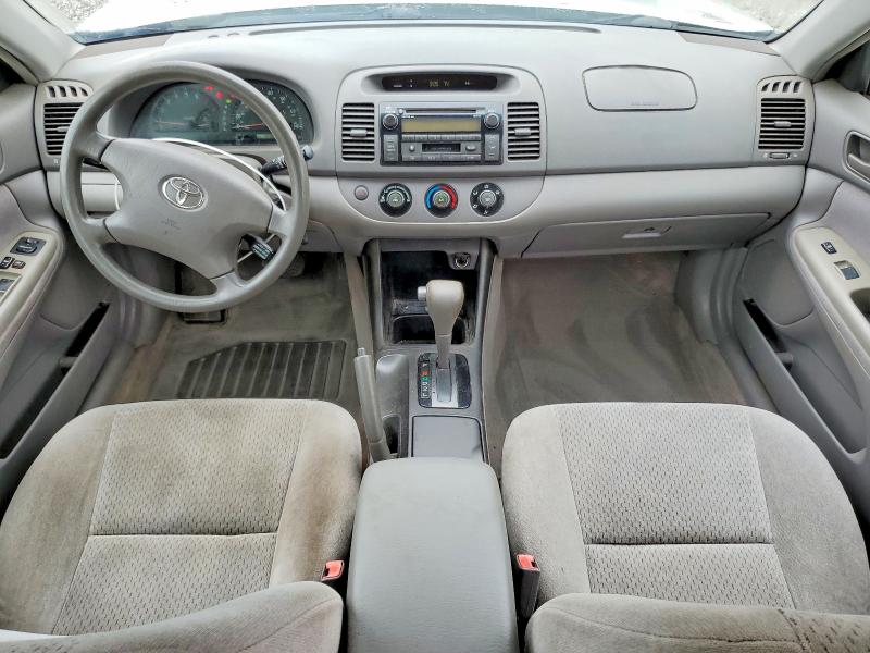 56506626 :رقم المزاد ، 4T1BE30K82U063349 vin ، 2002 Toyota Camry مزاد بيع