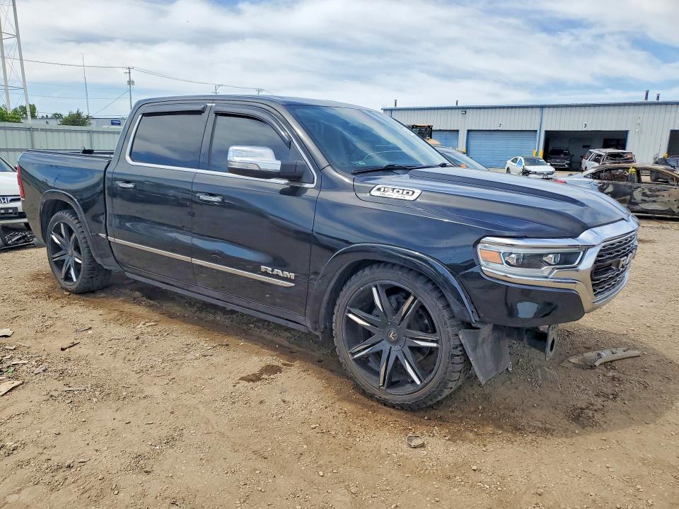 55621636 :رقم المزاد ، 1C6SRFHT7KN532939 vin ، 2019 Ram 1500 مزاد بيع