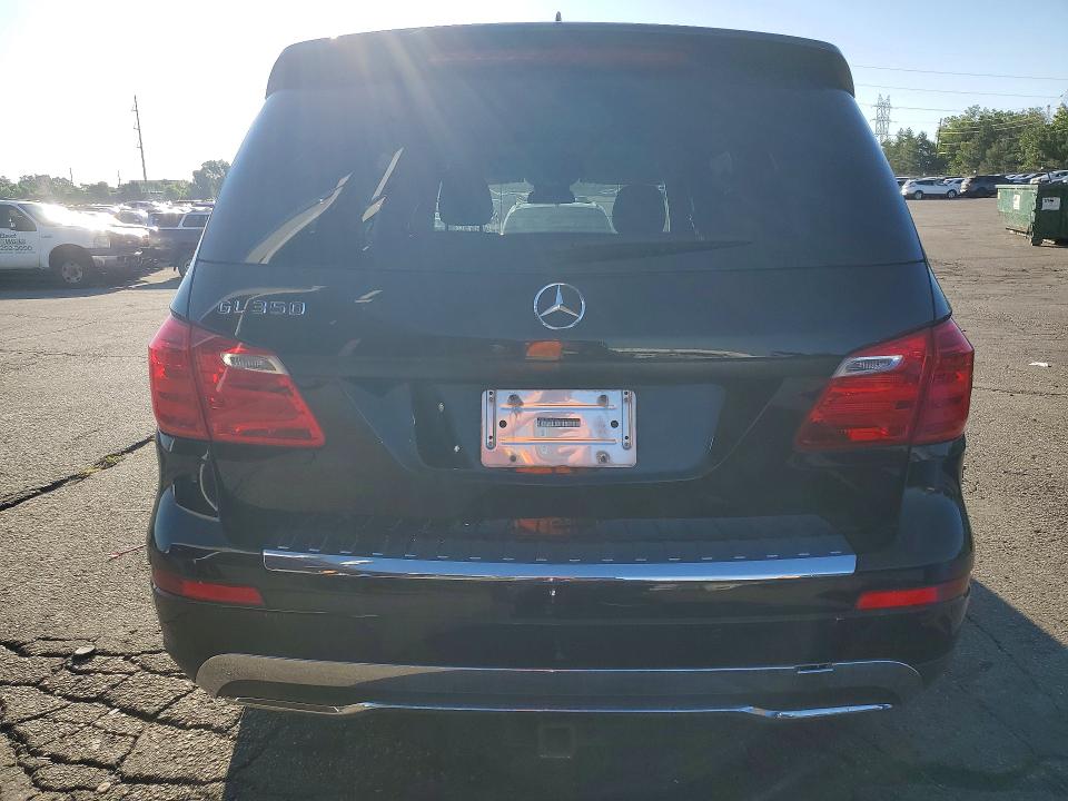 Продажа на аукционе авто 2015 Mercedes-benz Gl, vin: 4JGDF2EE4FA502735, номер лота: 77249525