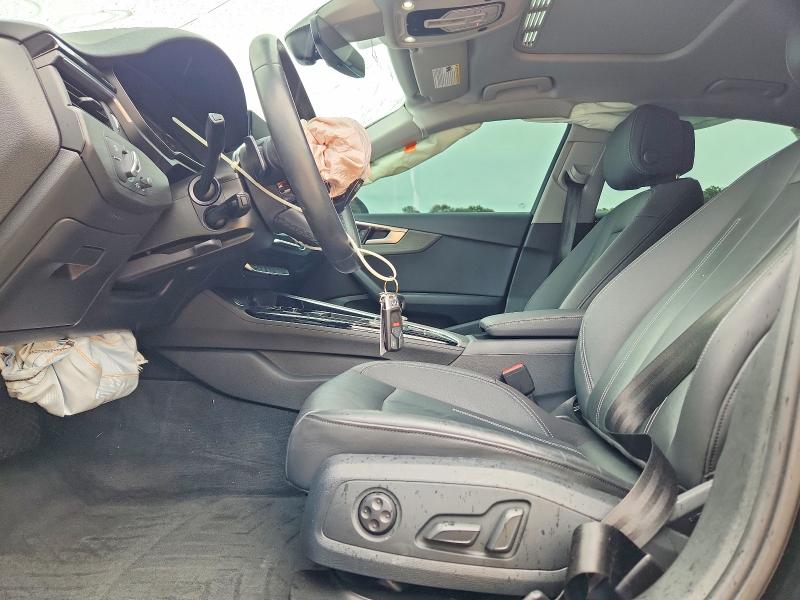 2021 Audi A4 მანქანა იყიდება აუქციონზე, vin: WAUABAF47MA027241, აუქციონის ნომერი: 57462726