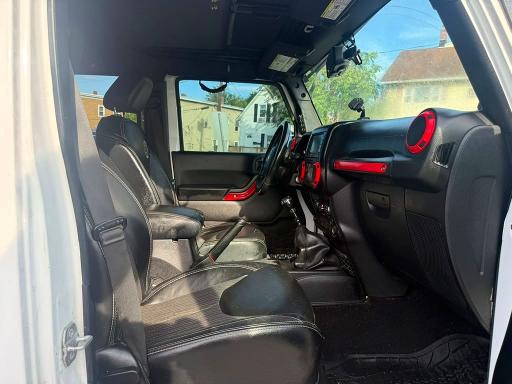 57616326 :رقم المزاد ، 1C4BJWDG7EL203909 vin ، 2014 Jeep Wrangler Unlimited مزاد بيع
