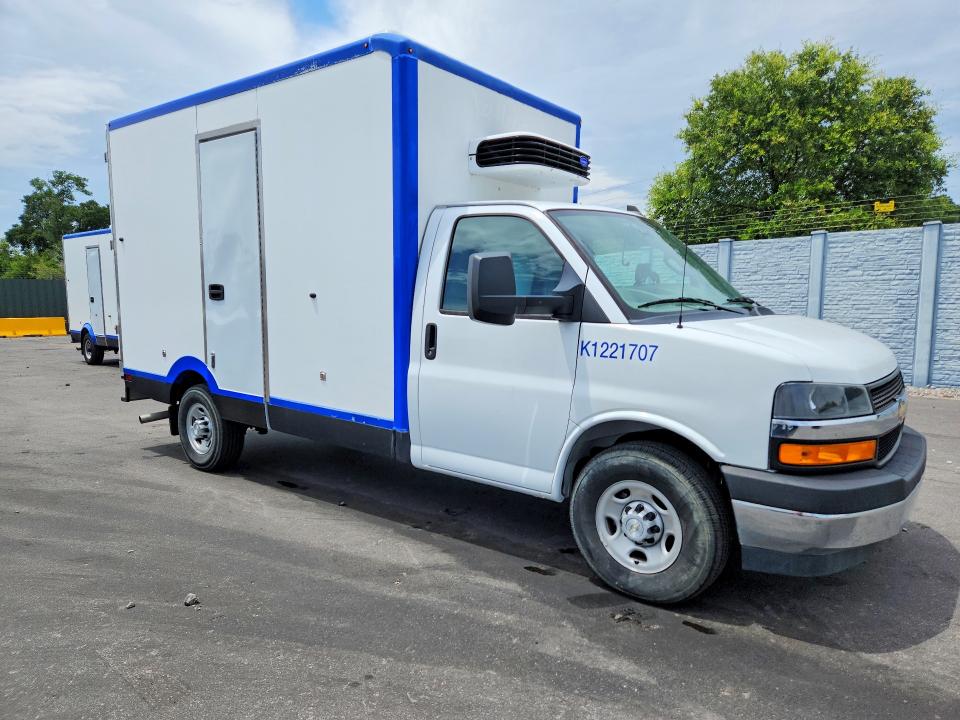Продажа на аукционе авто 2021 Chevrolet Express, vin: 1GB0GSF77M1305530, номер лота: 55574106