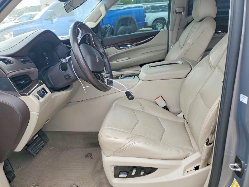 2017 Cadillac Escalade მანქანა იყიდება აუქციონზე, vin: 1GYS3BKJXHR320395, აუქციონის ნომერი: 55689926