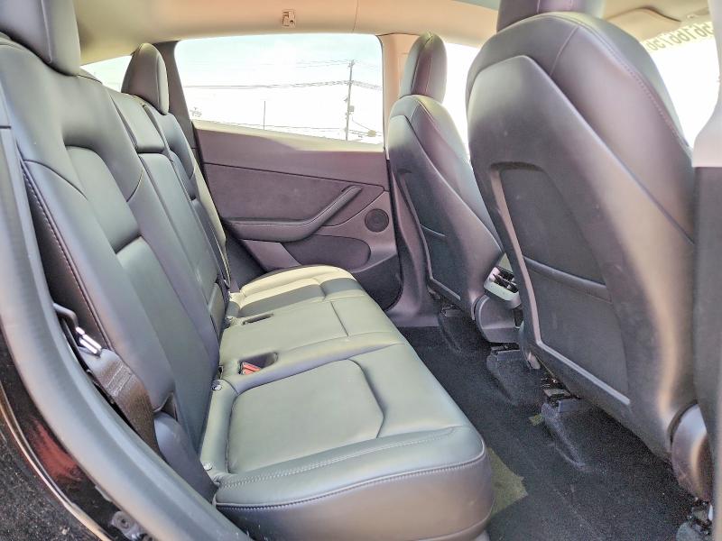 56166756 :رقم المزاد ، 7SAYGDEE8NF511378 vin ، 2022 Tesla Model Y مزاد بيع