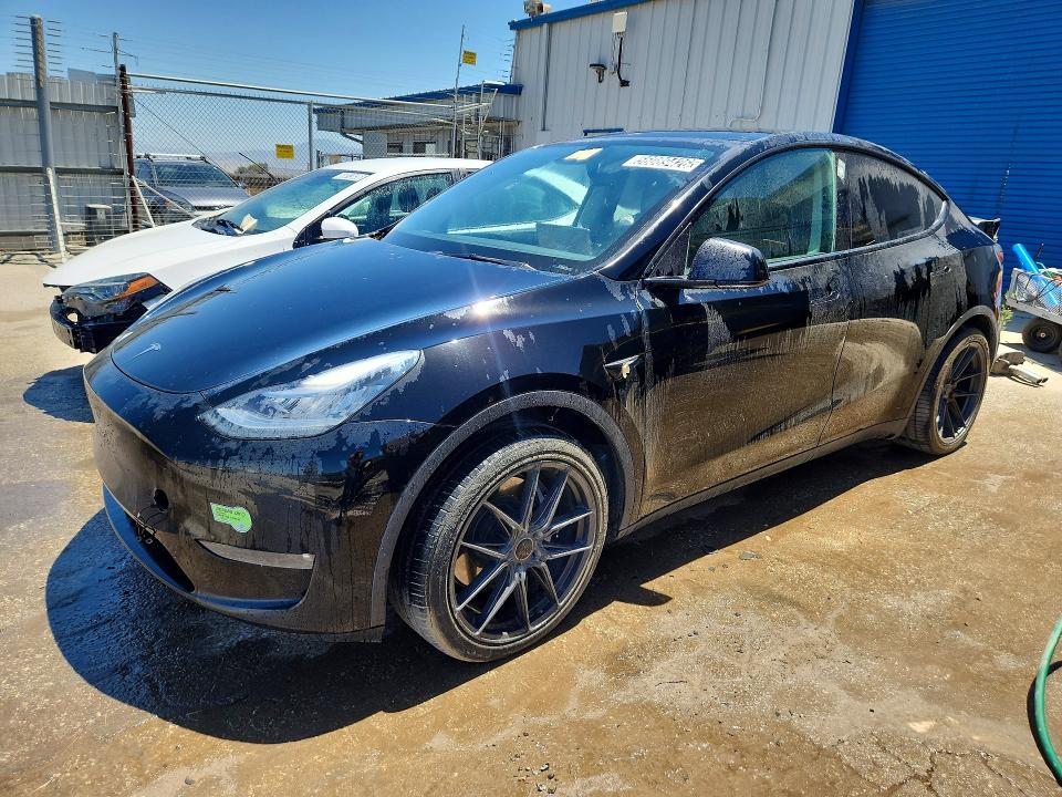 Продажа на аукционе авто 2021 Tesla Model Y, vin: 5YJYGDED9MF162993, номер лота: 56089426