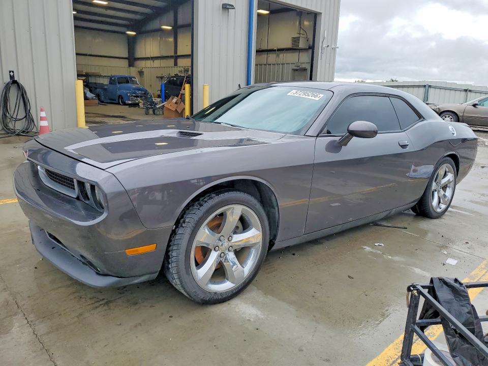 57295266 :رقم المزاد ، 2C3CDYAG8DH684152 vin ، 2013 Dodge Challenger مزاد بيع