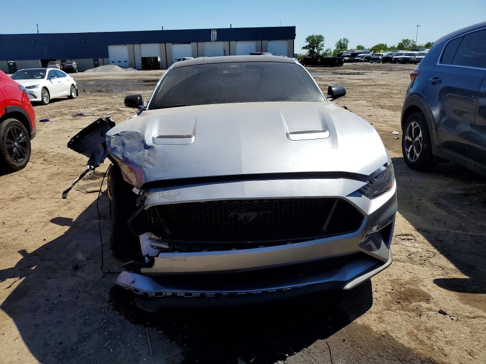 2022 Ford Mustang მანქანა იყიდება აუქციონზე, vin: 1FA6P8CF0N5121955, აუქციონის ნომერი: 55769216
