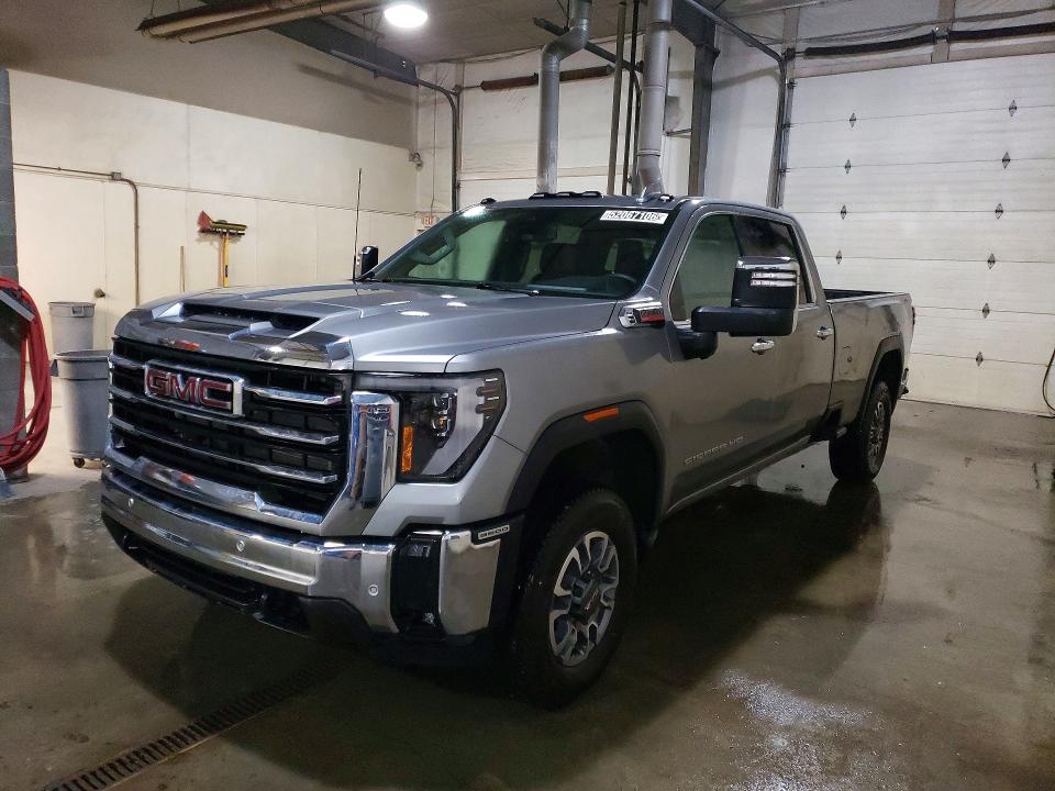 52067106 :رقم المزاد ، 1GT4UUEY1SF302361 vin ، 2025 Gmc Sierra مزاد بيع