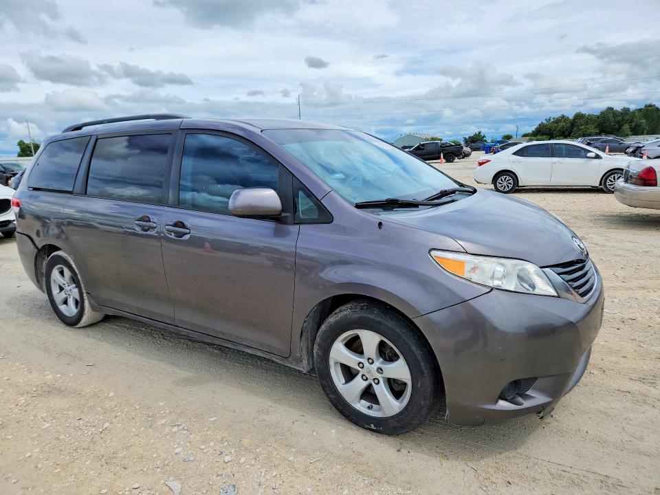Продаж на аукціоні авто 2011 Toyota Sienna, vin: 5TDKK3DC0BS045836, номер лоту: 57256956