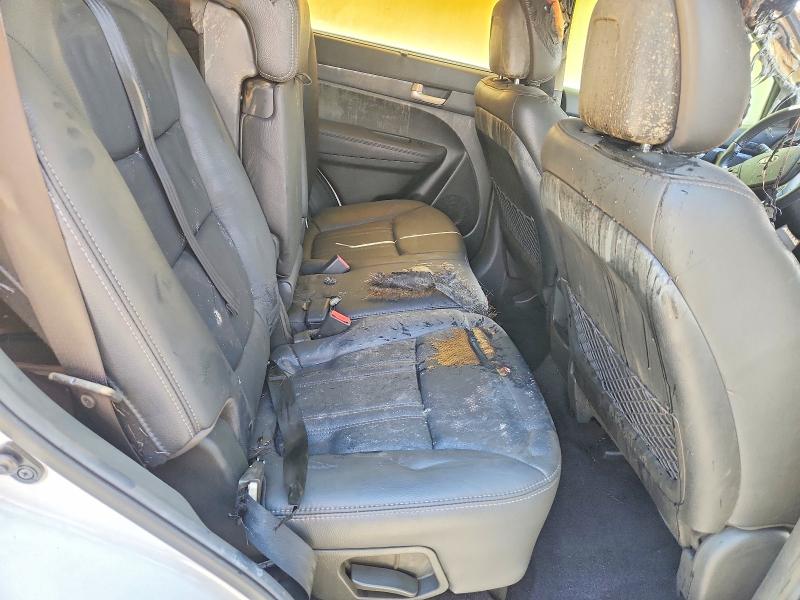 55956926 :رقم المزاد ، 5XYKT4A66EG495686 vin ، 2014 Kia Sorento مزاد بيع