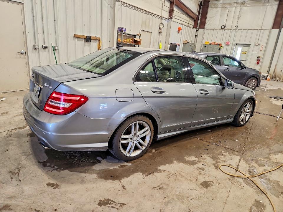 Aukcja sprzedaży 2012 Mercedes-benz C, vin: WDDGF8BB3CA706622, numer aukcji: 55597736
