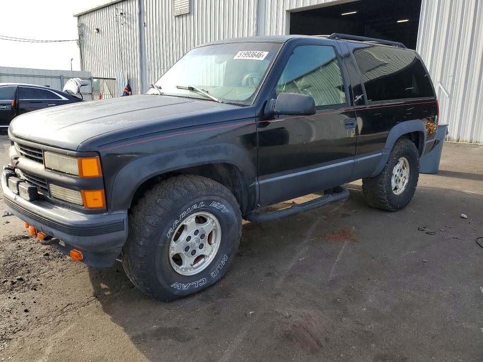 51993646 :رقم المزاد ، 3GNEK18R0WG124791 vin ، 1998 Chevrolet Tahoe مزاد بيع