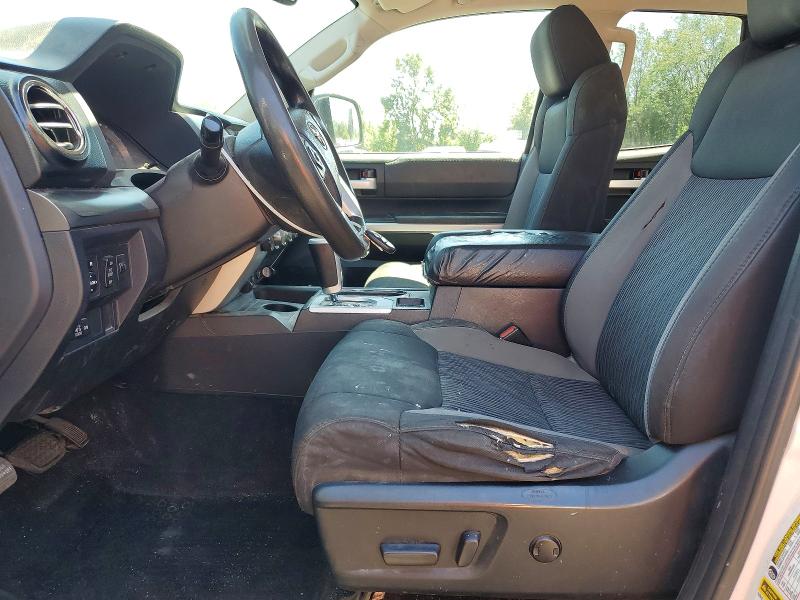 58321666 :رقم المزاد ، 5TFUY5F14HX617945 vin ، 2017 Toyota Tundra مزاد بيع