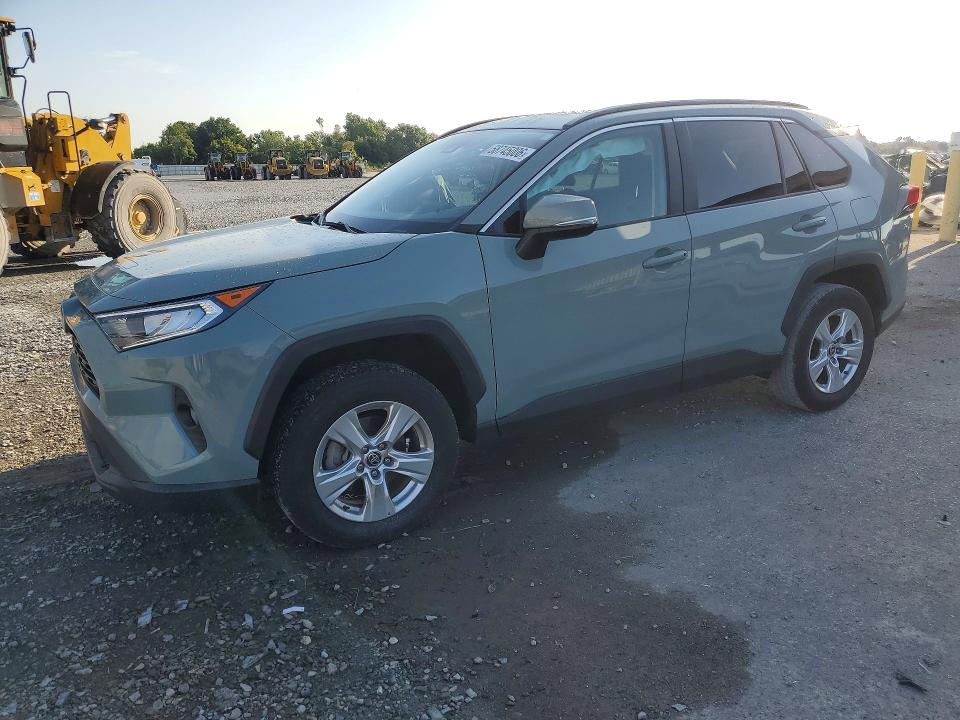 Продаж на аукціоні авто 2021 Toyota Rav4, vin: 2T3W1RFV2MW170814, номер лоту: 58745006