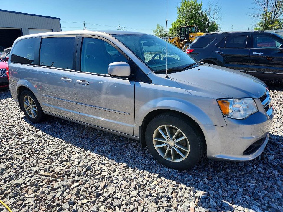 56622306 :رقم المزاد ، 2C4RDGBG7GR356928 vin ، 2016 Dodge Grand Caravan مزاد بيع