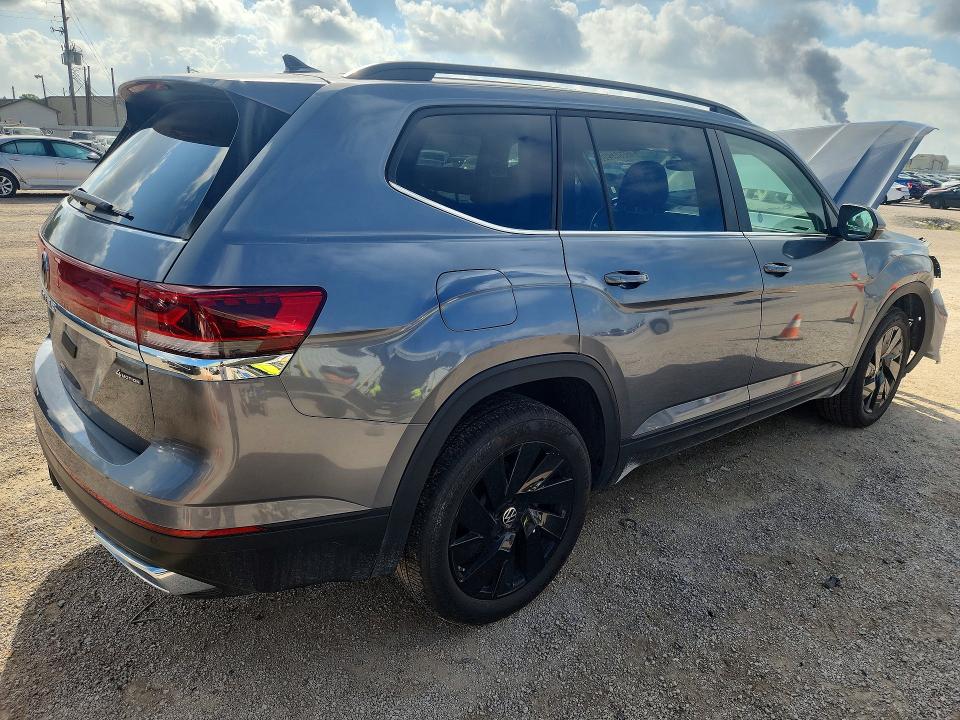 2025 Volkswagen Atlas მანქანა იყიდება აუქციონზე, vin: 1V2HR2CA4SC576571, აუქციონის ნომერი: 56942966